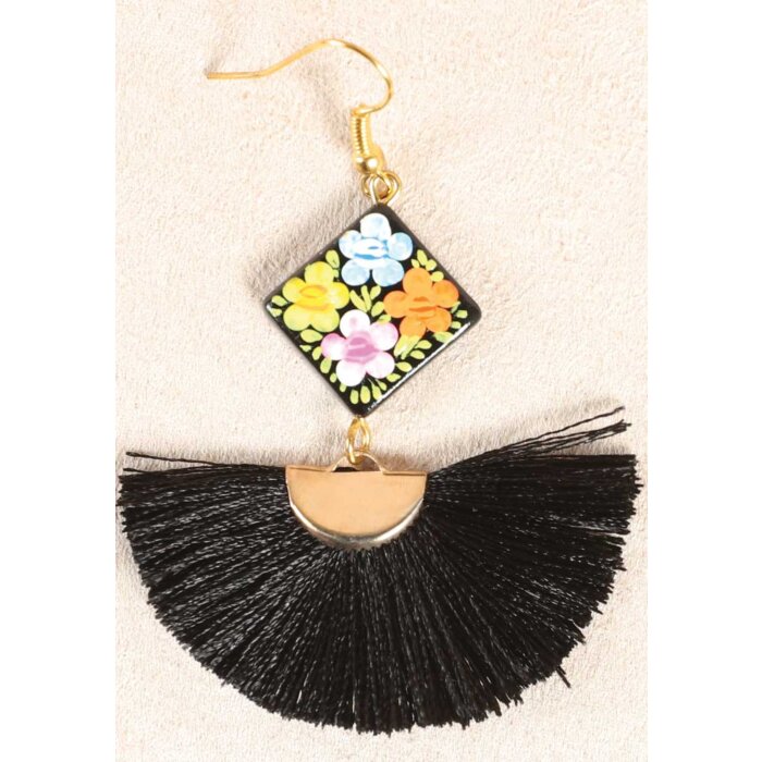 Aretes Artesanales Cuadrito Hilo De Seda Negro 602183