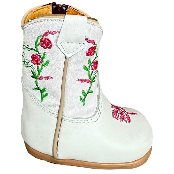 Botitas de Bebé de Piel en Color Blanco con Bordado Floral, Cierre Lateral y Suela Sintética, Hechas en México.