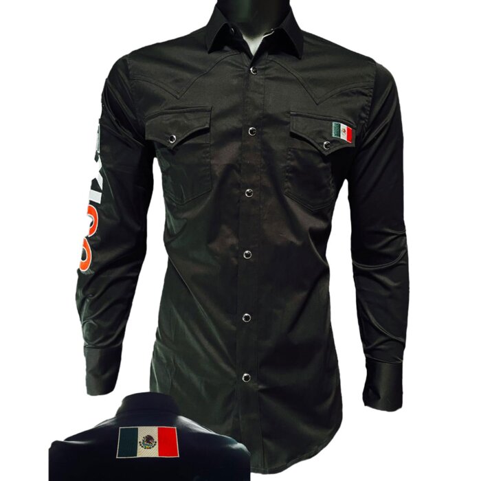 Camisa Montero 0459 Negra con Bordado México en la Manga y Bolsillo en el Pecho