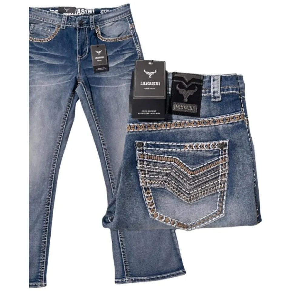 Pantalón de mezclilla azul claro para hombre con corte bota y bordado vaquero – Lamasini 1870