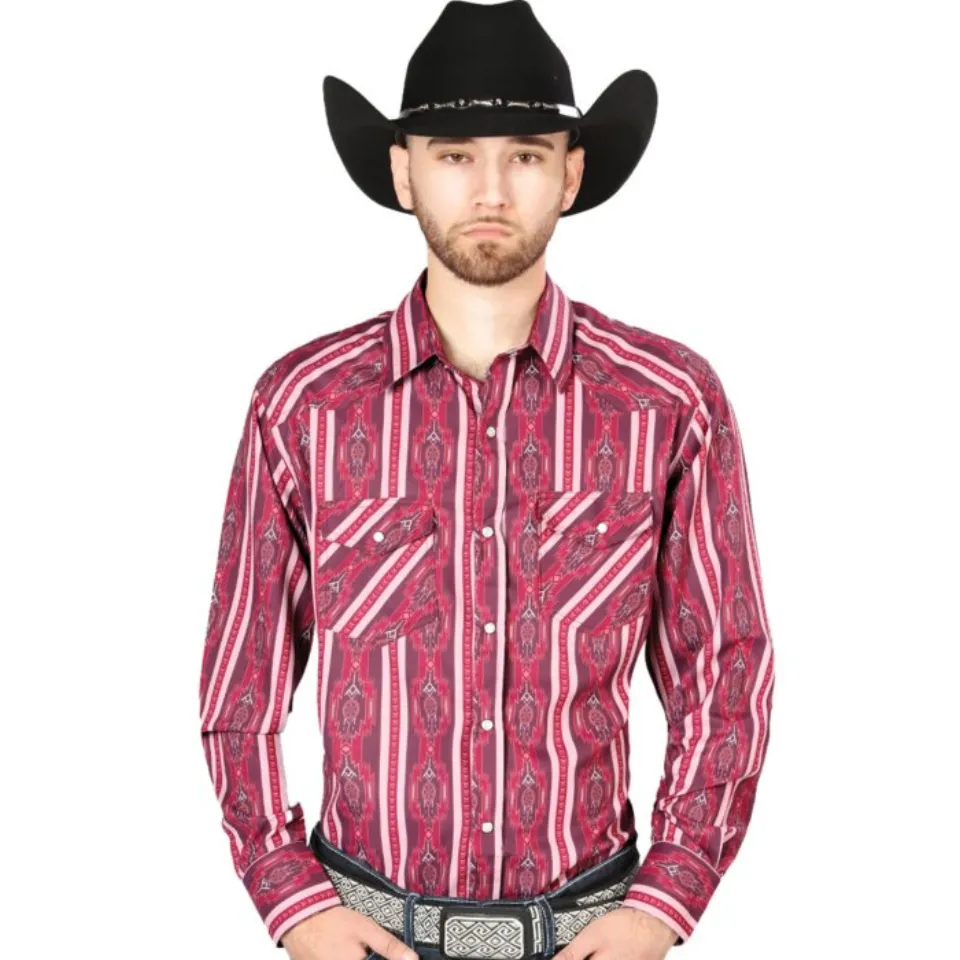 Man wearing a burgundy Western shirt with striped Southwestern design and a black cowboy hat.