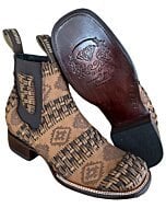 Botines vaqueros cortos para caballero en piel crazy color topo con diseño láser azteca, detalles tejidos y suela de cuero. Hechos en México por White Diamonds.