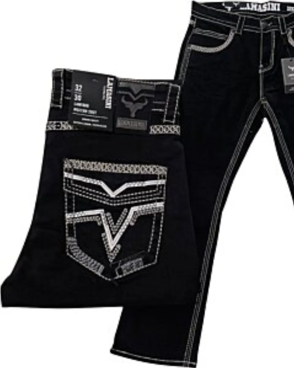 Jeans negro modern boot cut para caballero con bolsillos bordados y costuras en contraste, diseñados por Lamasini.
