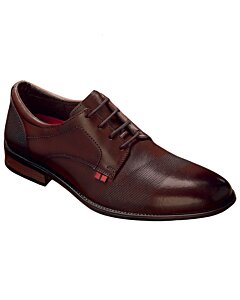 Zapatos de vestir Oxford para caballero en piel café, con puntera perforada y acabados elegantes, ideales para eventos formales y ejecutivos.