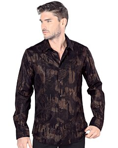 Hombre luciendo camisa de moda en color negro.
