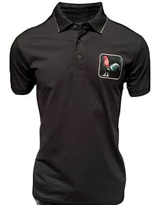 Camisa polo negra para caballero con un distintivo bordado de gallo, confeccionada en una mezcla transpirable de algodón y poliéster por Montero.