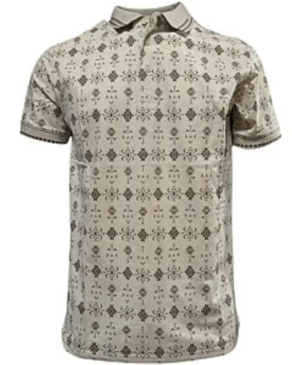 Polo beige para caballero Lamasini 28221 con diseño geométrico sutil y cuello acanalado.