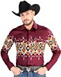 Hombre usando una camisa Western en color vino con patrones geométricos llamativos y cierre de botones de presión, opción para niños disponible.