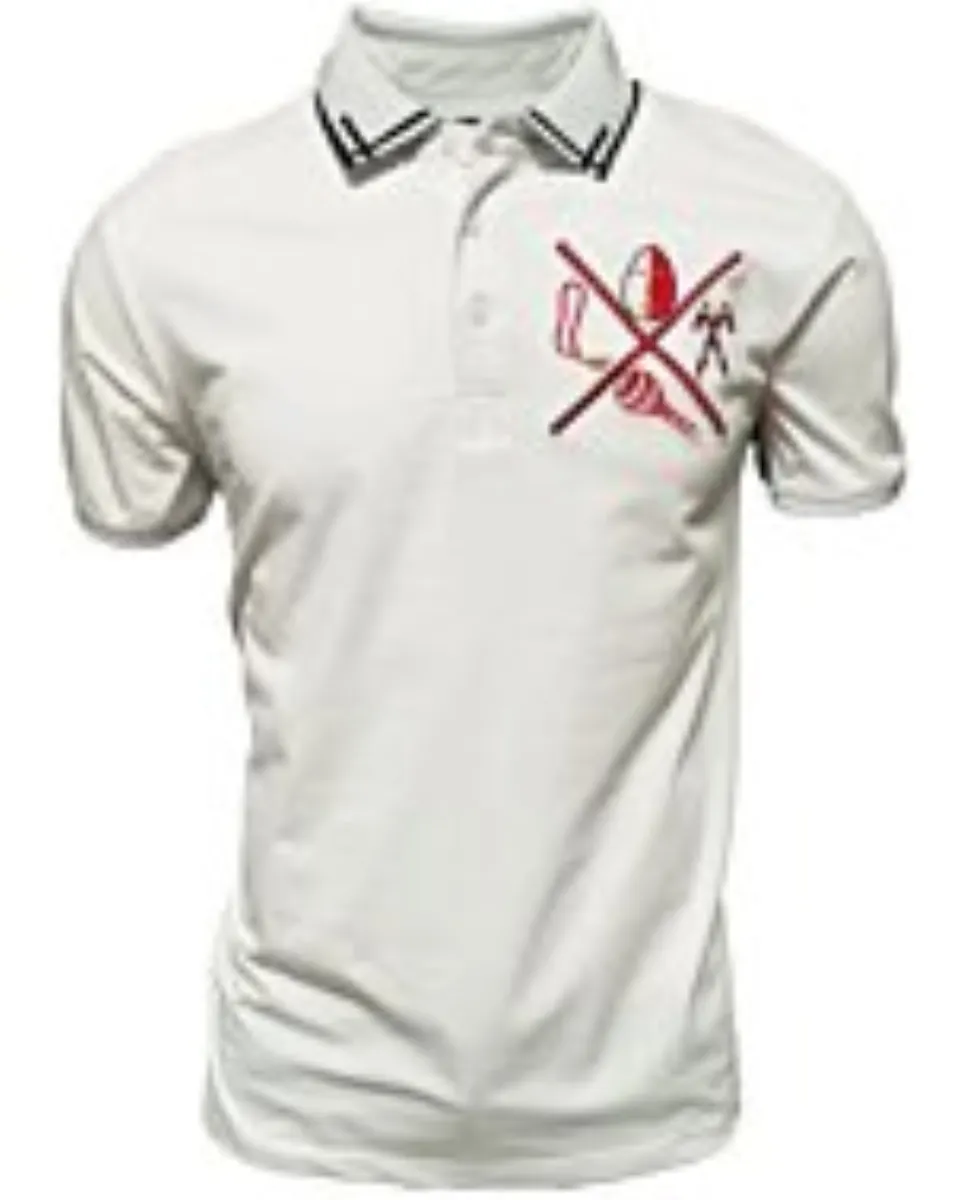 Men’s white polo shirt featuring a tribal-inspired embroidered emblem with crossed weapons, crafted from a soft and breathable cotton-polyester blend by Montero.