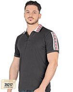 Playera Lamasini Lisa Con Diseño En Cuello y Mangas Color Charcoal 29217